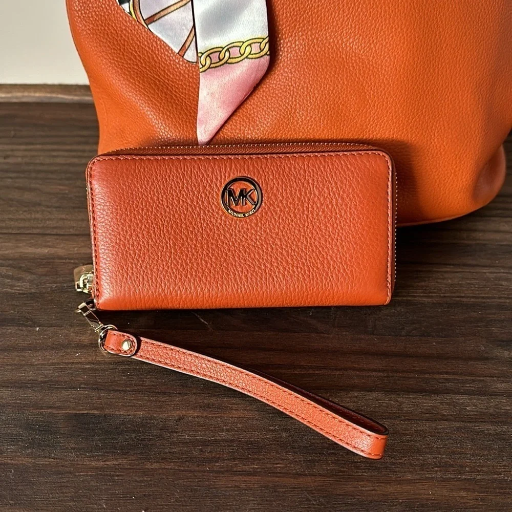 Michael Kors 2 pc Jet Set Orange Pebbled Leather Shoulder bag & wristlet wallet